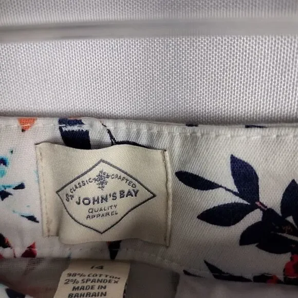 St John's Bay capris - Picture 3 of 6